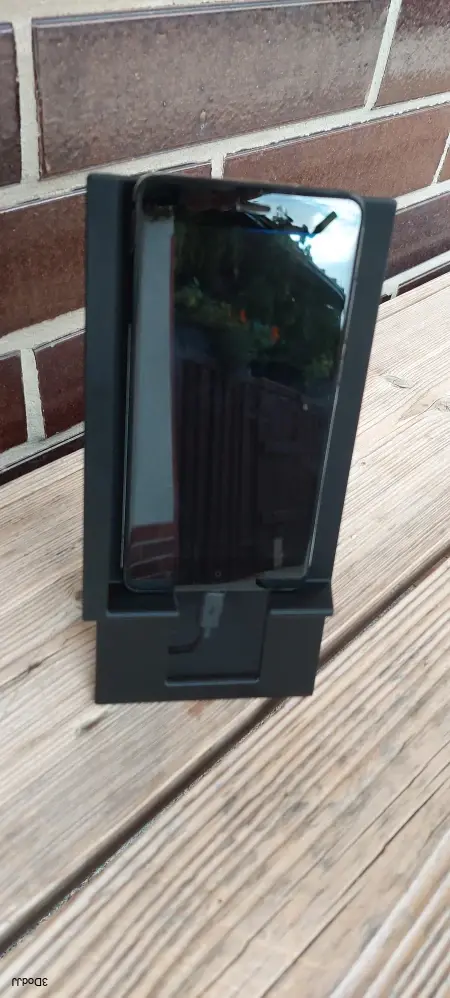 Držák na telefon
