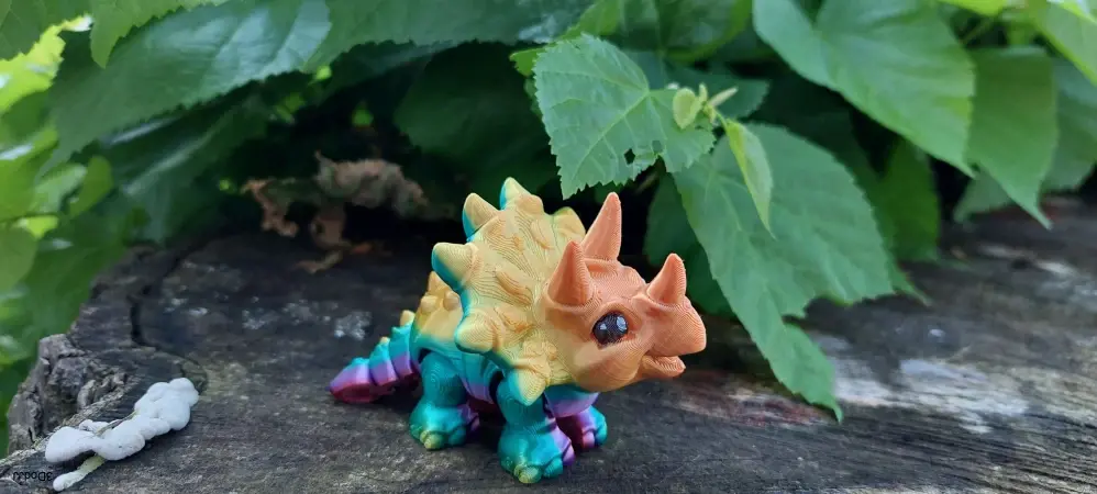 Triceratops Duhový