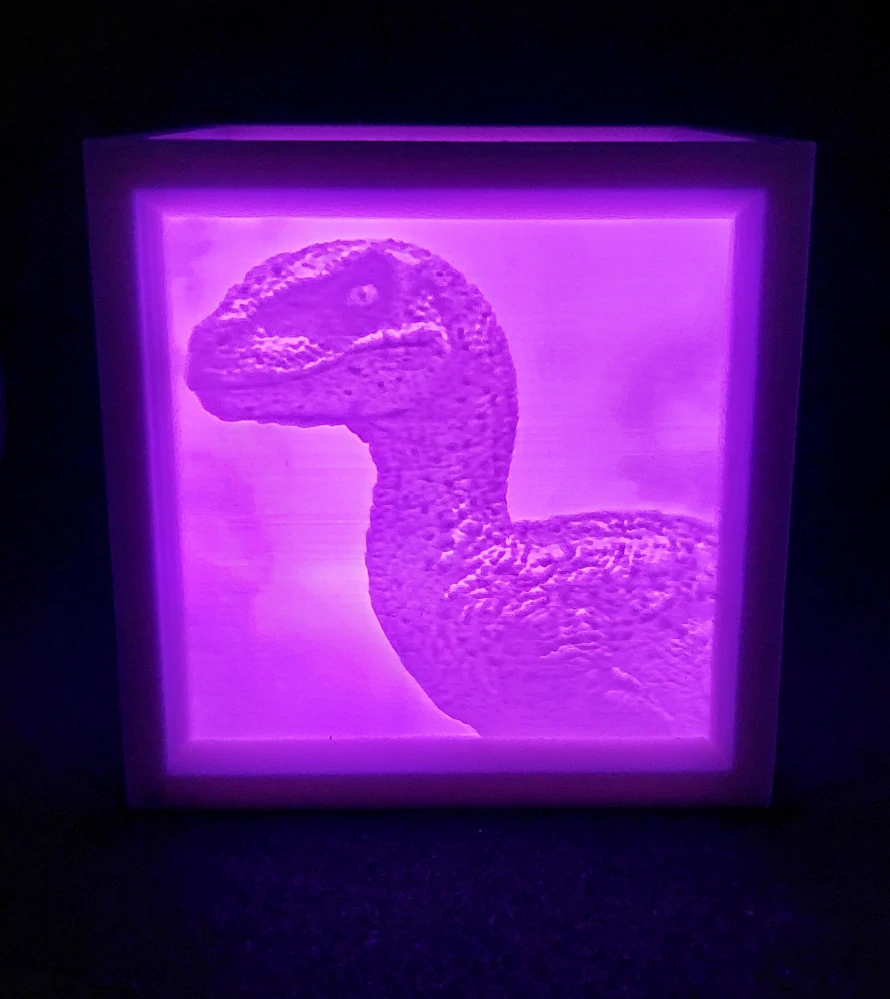 Lampička DINO