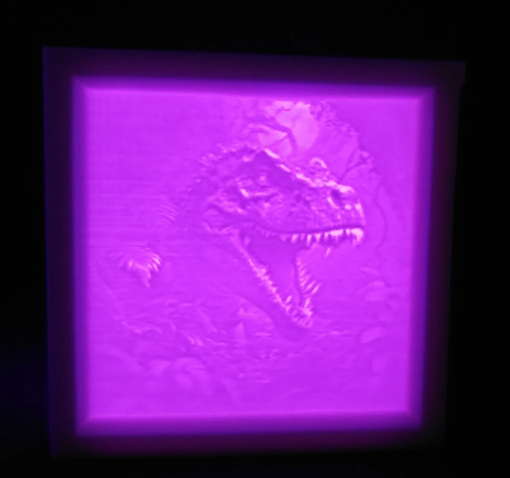 Lampička DINO